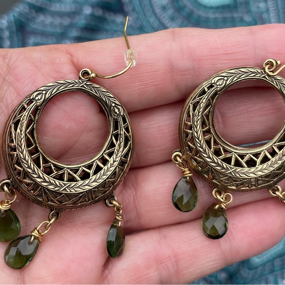 Antique Gold Filigree Earrings - 3 citrine colored glass stones on each earring. - Picture 5 of 8